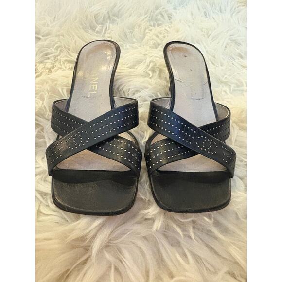 Chanel Black Leather Kitten Heel Slide Sandals 37 US 7 Cross Strap Mules CC Logo - Picture 9 of 11